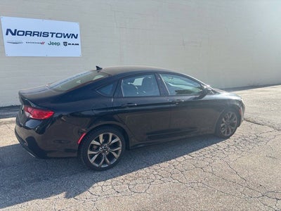 2015 Chrysler 200 S