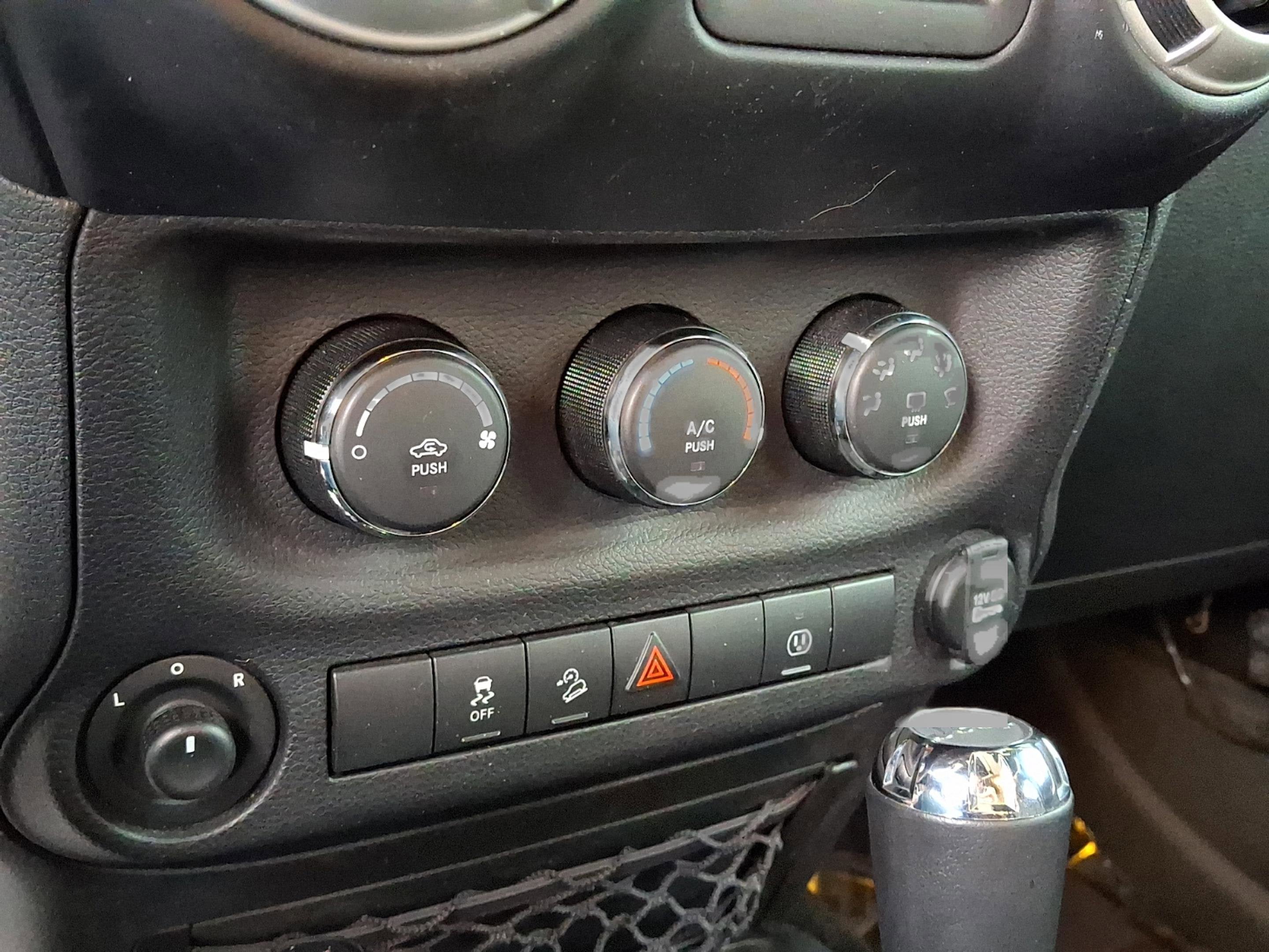 2017 Jeep Wrangler Unlimited Sahara 4x4