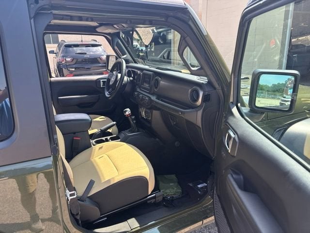 2022 Jeep Wrangler Sport S
