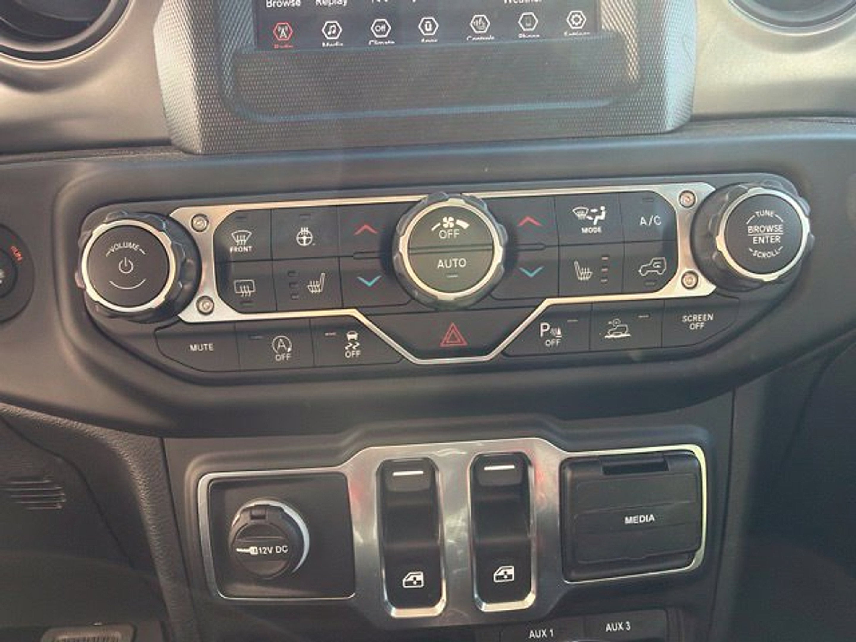 2022 Jeep Wrangler Sport S 4x4