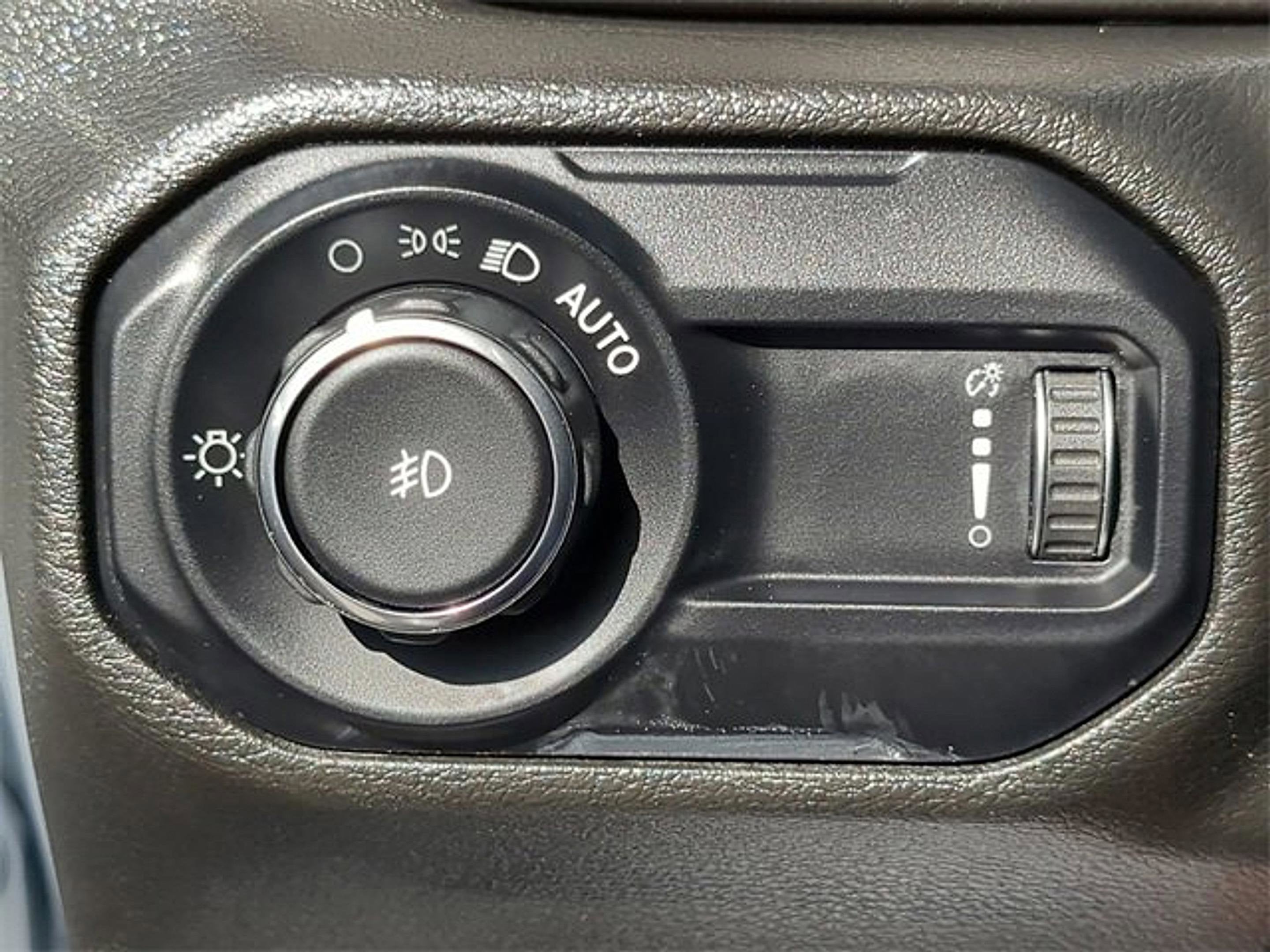 2023 Jeep Wrangler 2-Door Willys 4x4