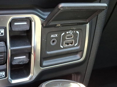 2022 Jeep Wrangler Unlimited Willys 4x4