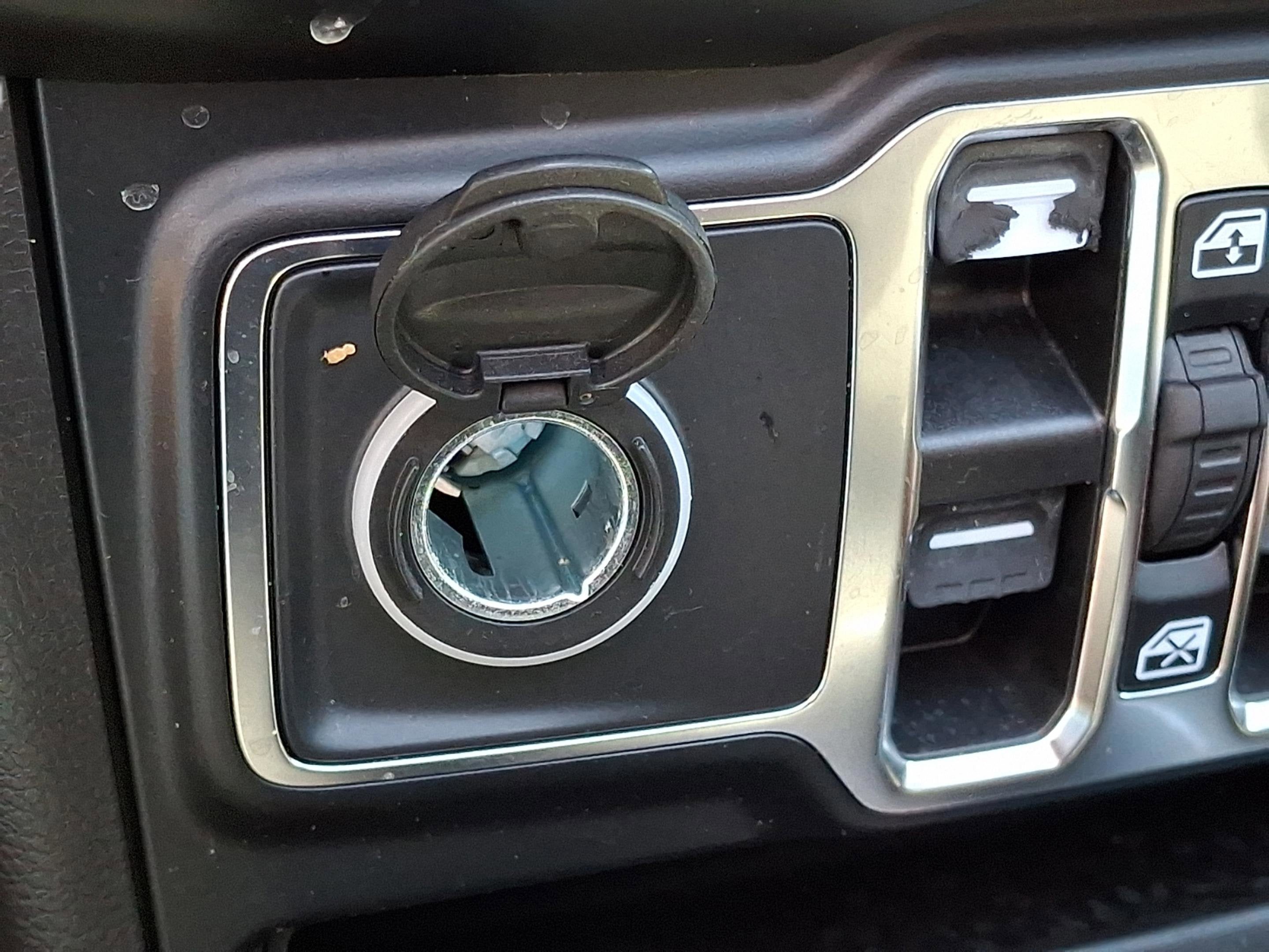 2022 Jeep Wrangler Unlimited Willys 4x4