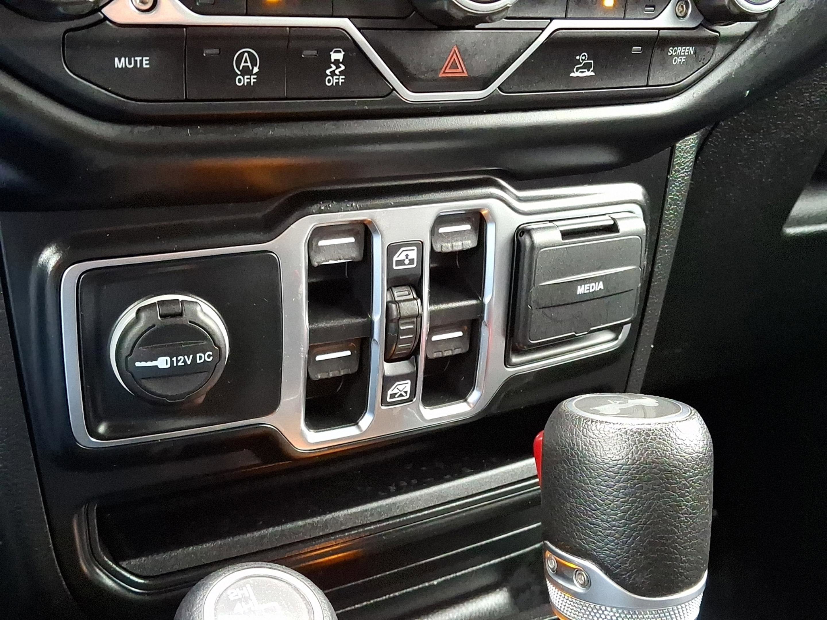 2022 Jeep Wrangler Unlimited Willys 4x4