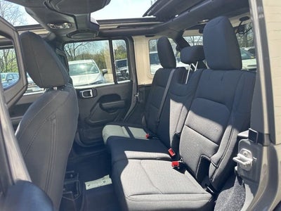 2022 Jeep Wrangler Unlimited Willys 4x4