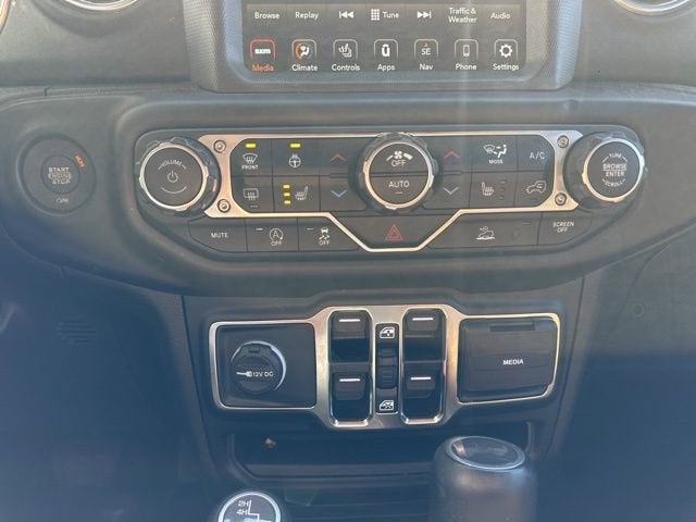 2022 Jeep Wrangler Unlimited Sahara 4x4