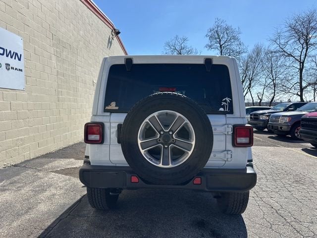 2022 Jeep Wrangler Unlimited Sahara 4x4