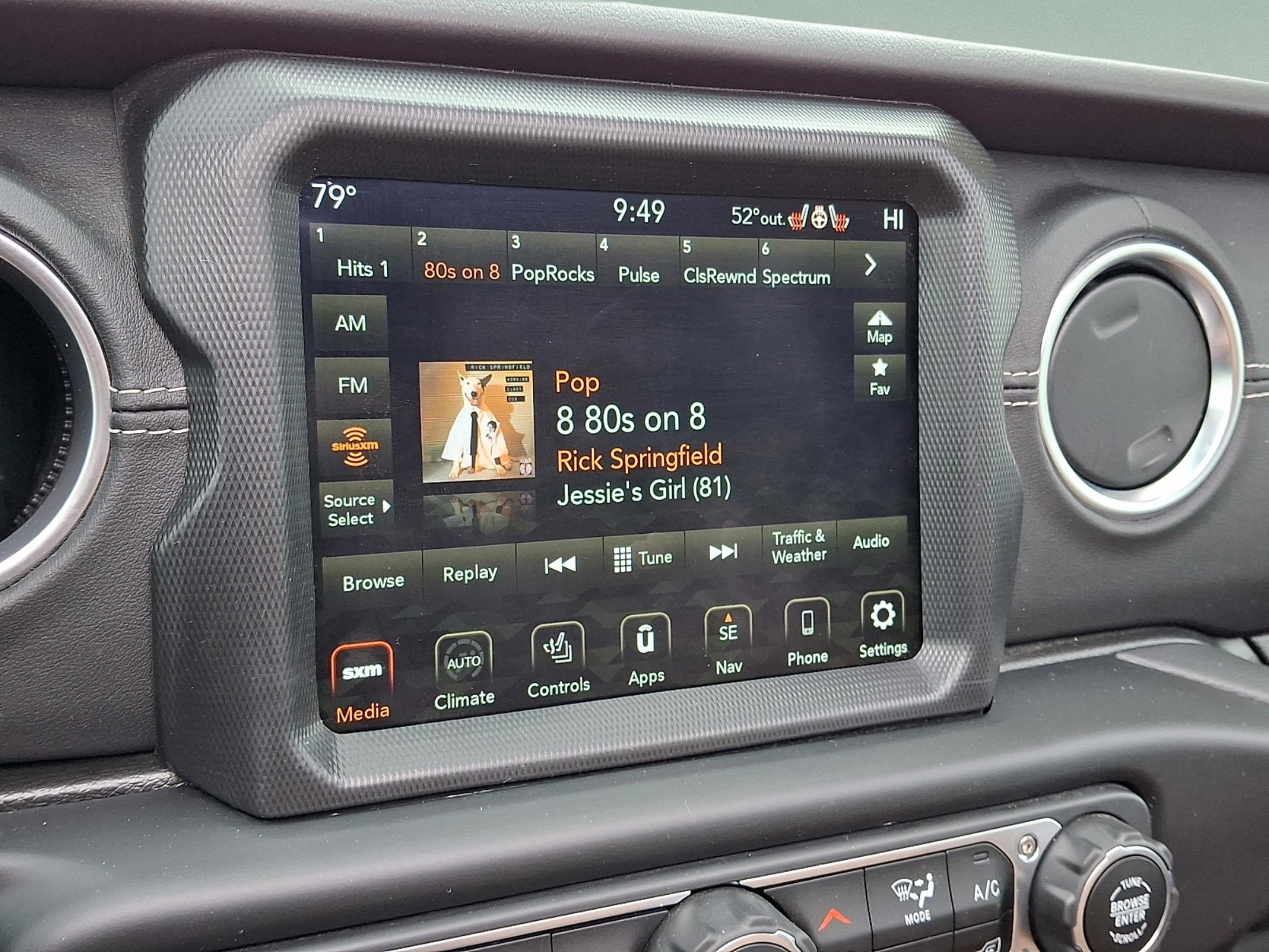 2023 Jeep Wrangler 4-Door Sahara 4x4