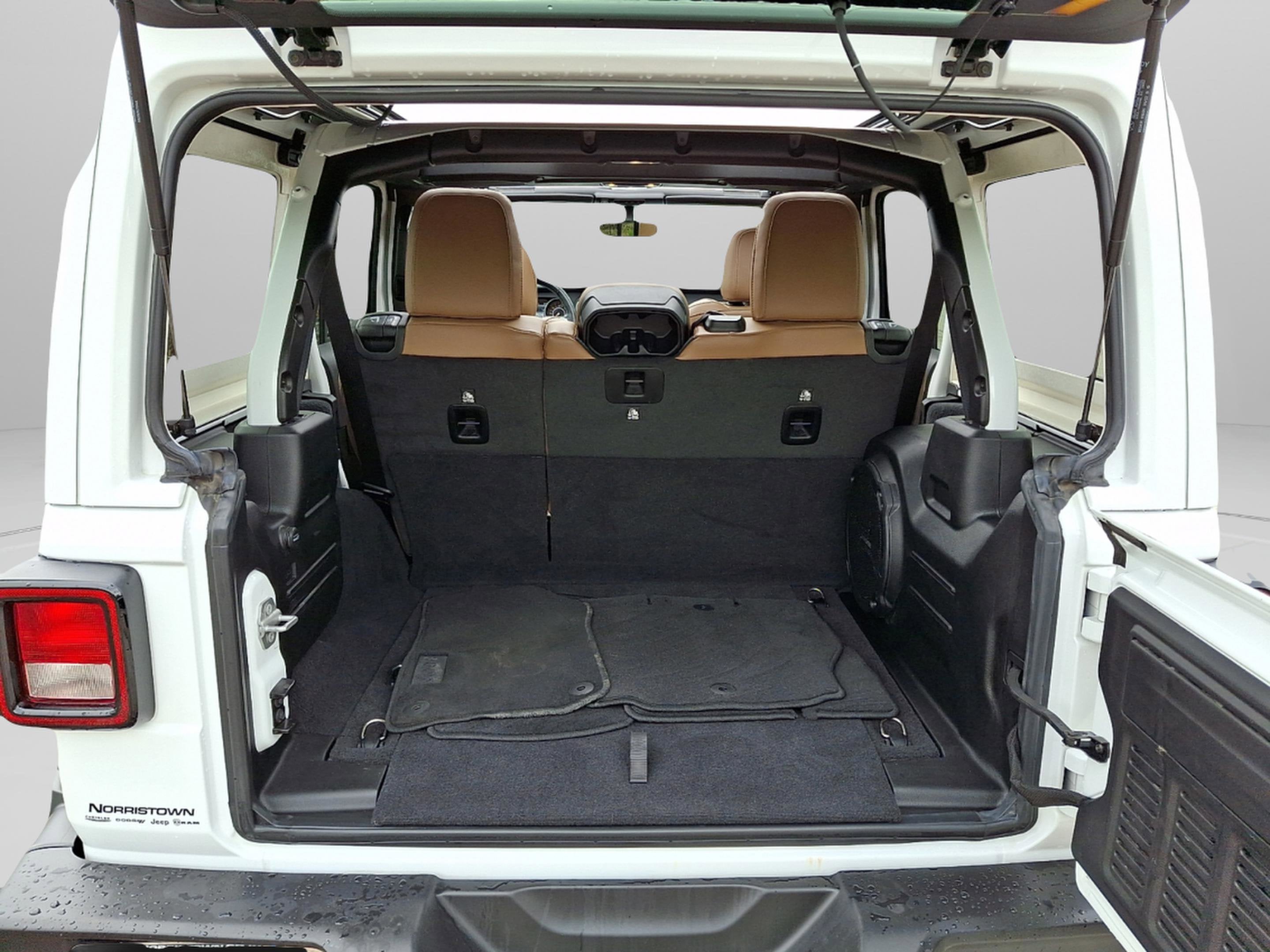 2023 Jeep Wrangler 4-Door Sahara 4x4