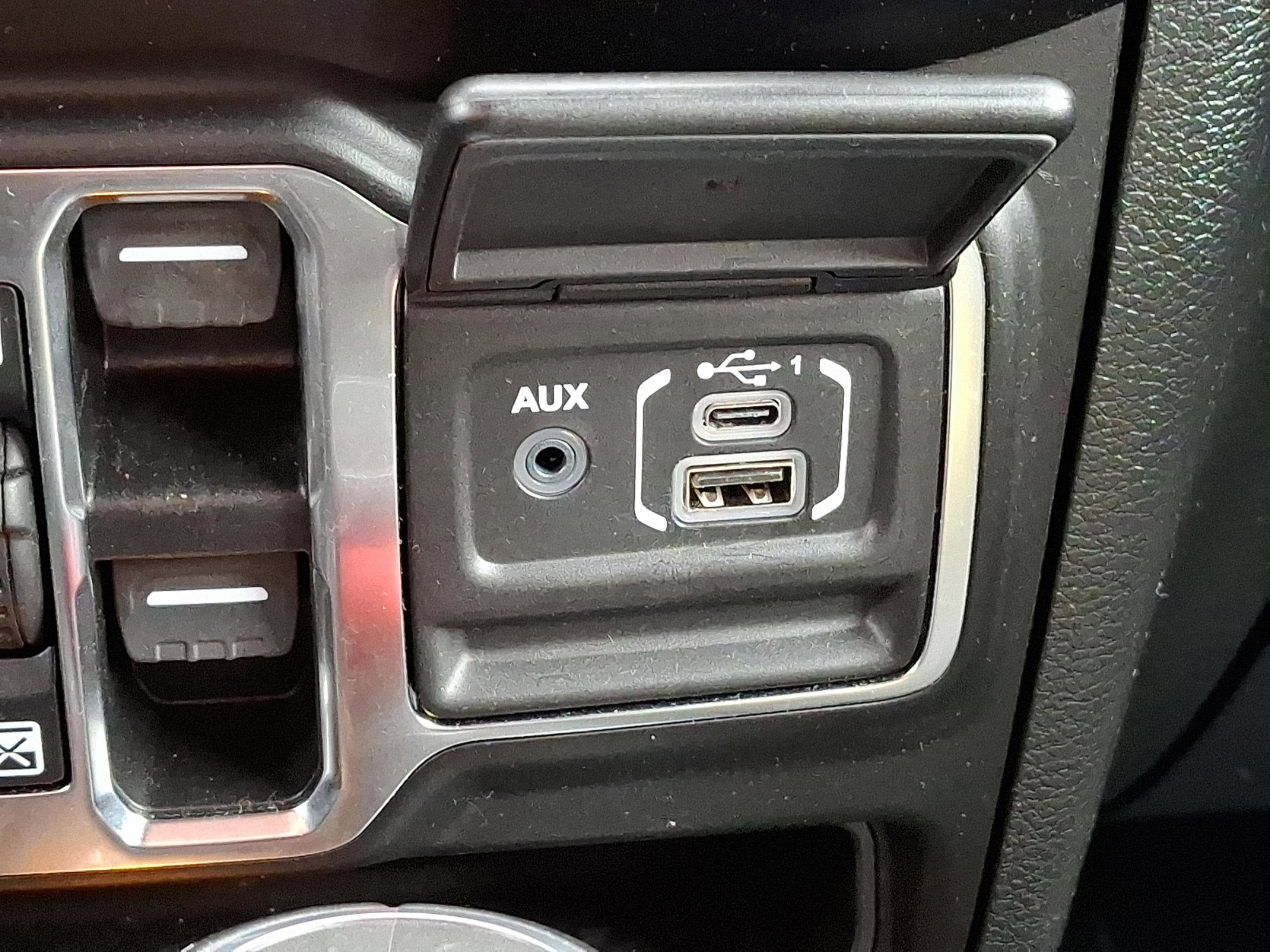 2021 Jeep Wrangler Unlimited Sahara 4x4