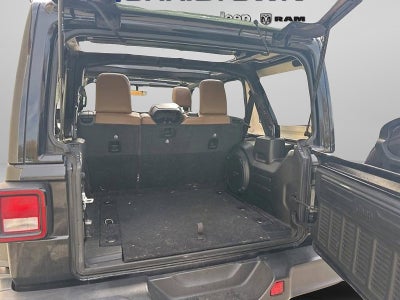 2022 Jeep Wrangler Unlimited Sahara 4x4