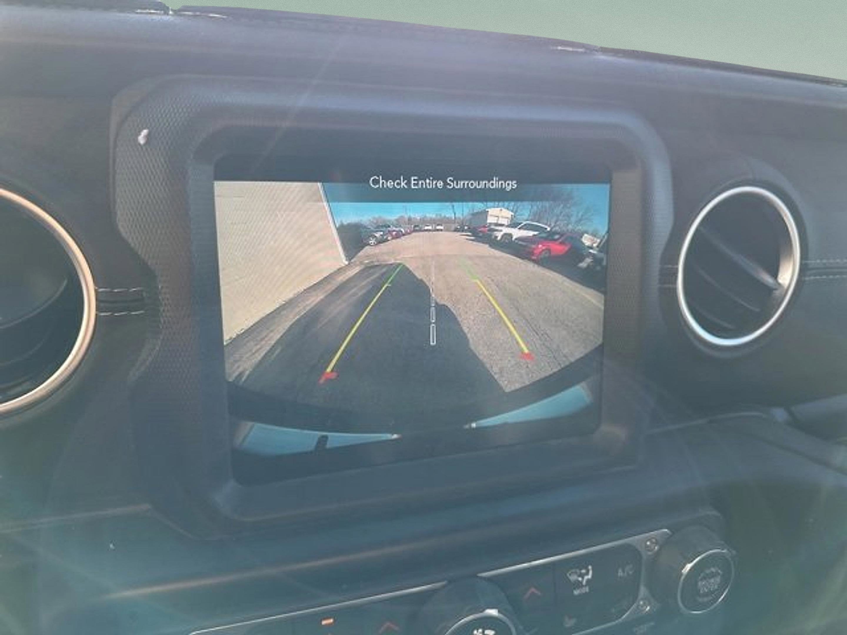 2022 Jeep Wrangler Unlimited Sahara 4x4