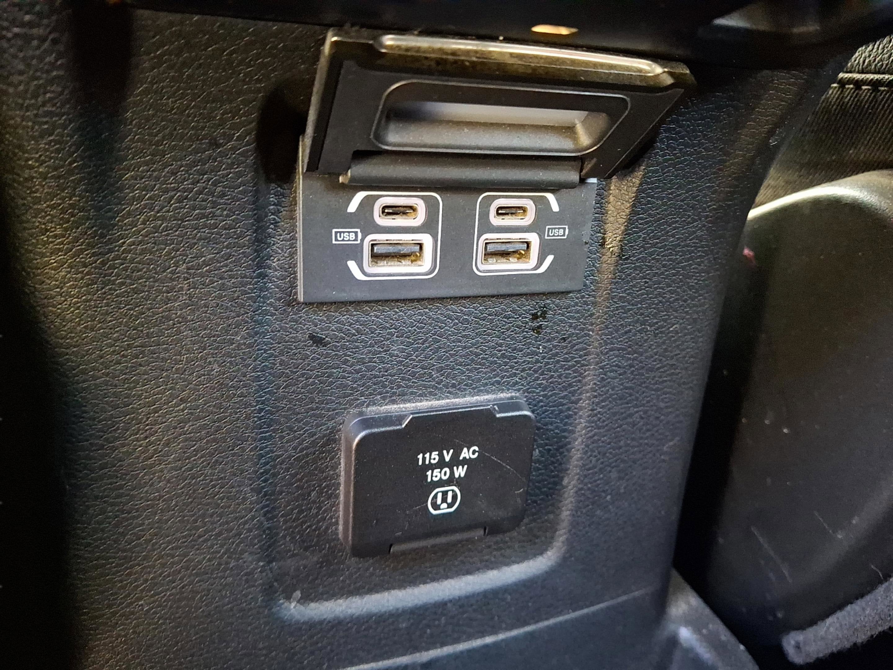 2022 Jeep Wrangler Unlimited Sahara 4x4