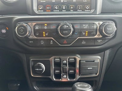 2022 Jeep Wrangler Unlimited Sahara 4x4