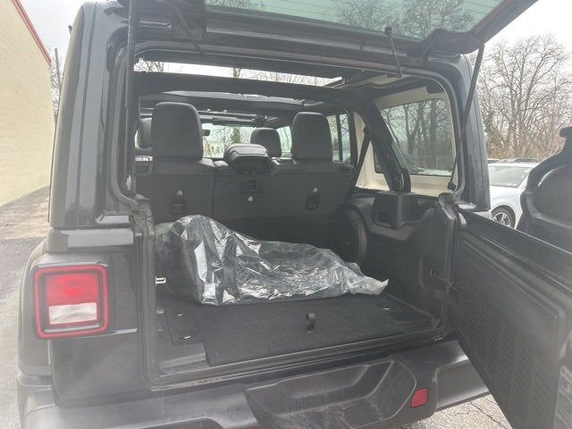 2022 Jeep Wrangler Unlimited Sahara 4x4