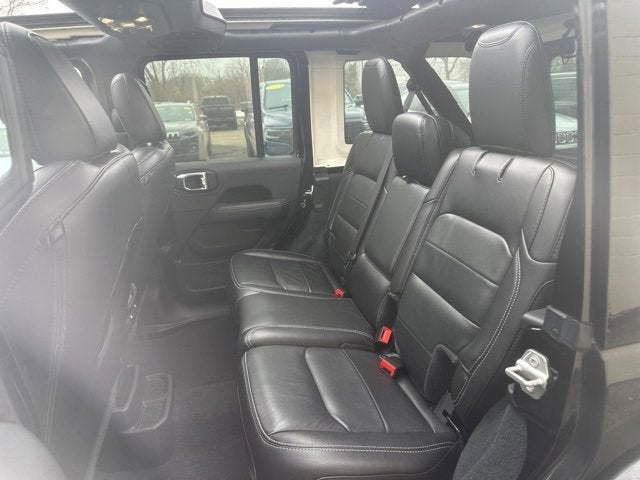 2022 Jeep Wrangler Unlimited Sahara 4x4