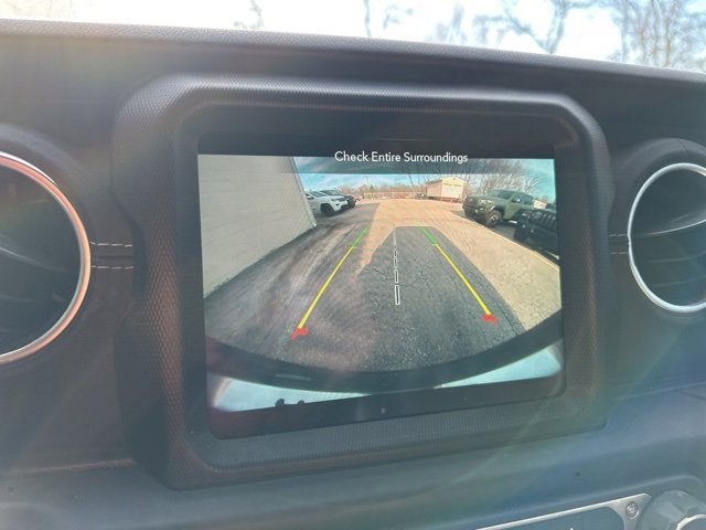 2022 Jeep Wrangler Unlimited Sahara 4x4