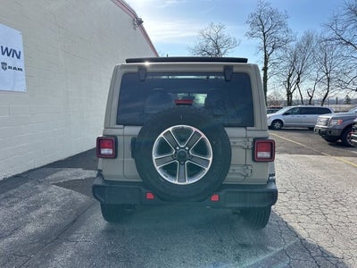 2022 Jeep Wrangler Unlimited Sahara 4x4