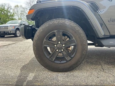 2022 Jeep Wrangler Unlimited Sahara Altitude 4x4