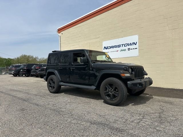 2022 Jeep Wrangler Unlimited Sahara Altitude 4x4