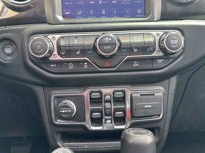 2022 Jeep Wrangler Unlimited Sahara Altitude 4x4