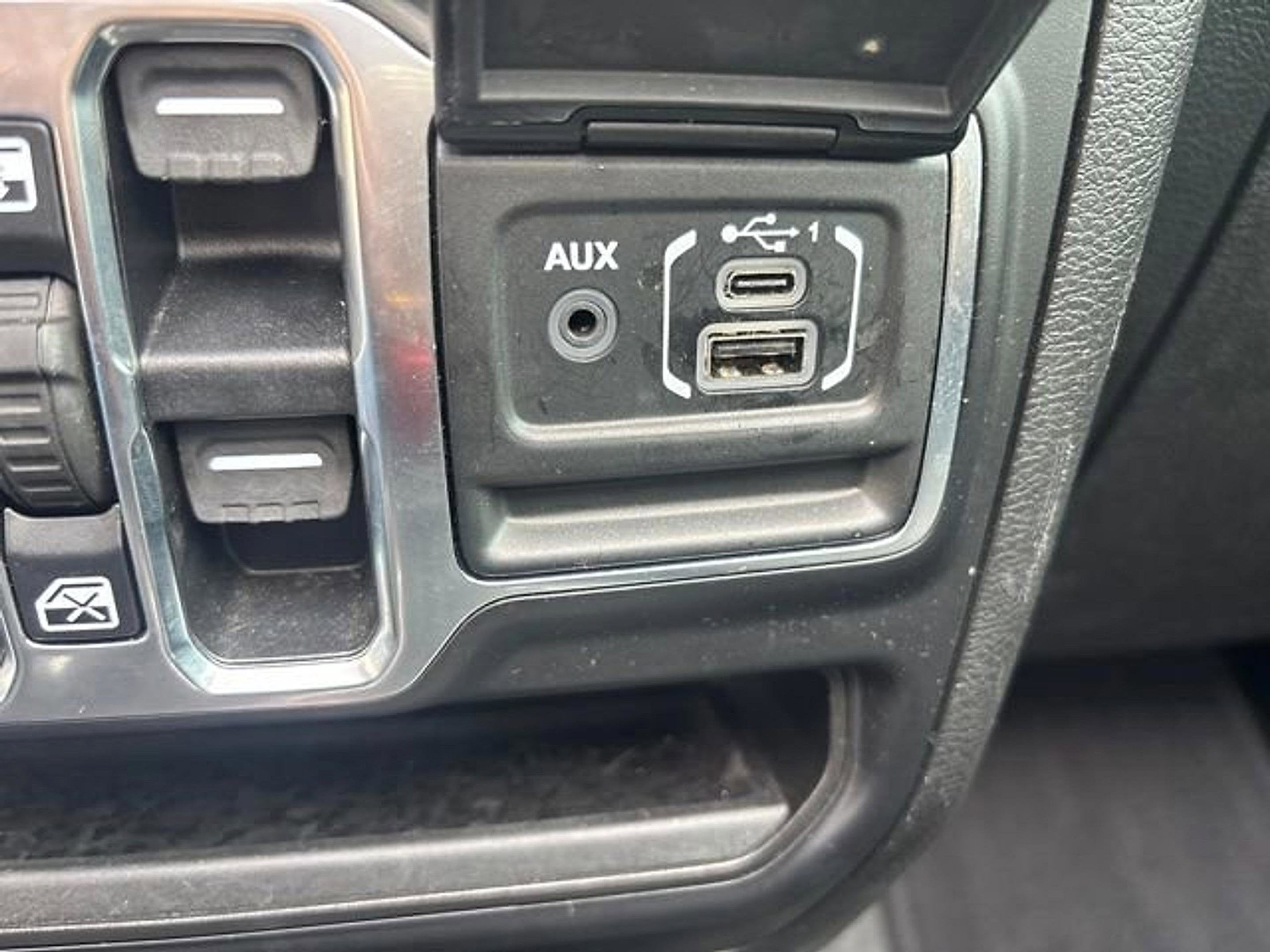 2021 Jeep Wrangler Unlimited Sahara 4x4