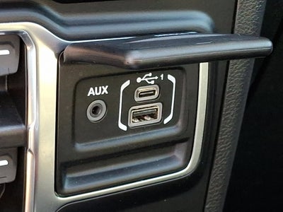 2022 Jeep Wrangler Unlimited Sahara 4x4