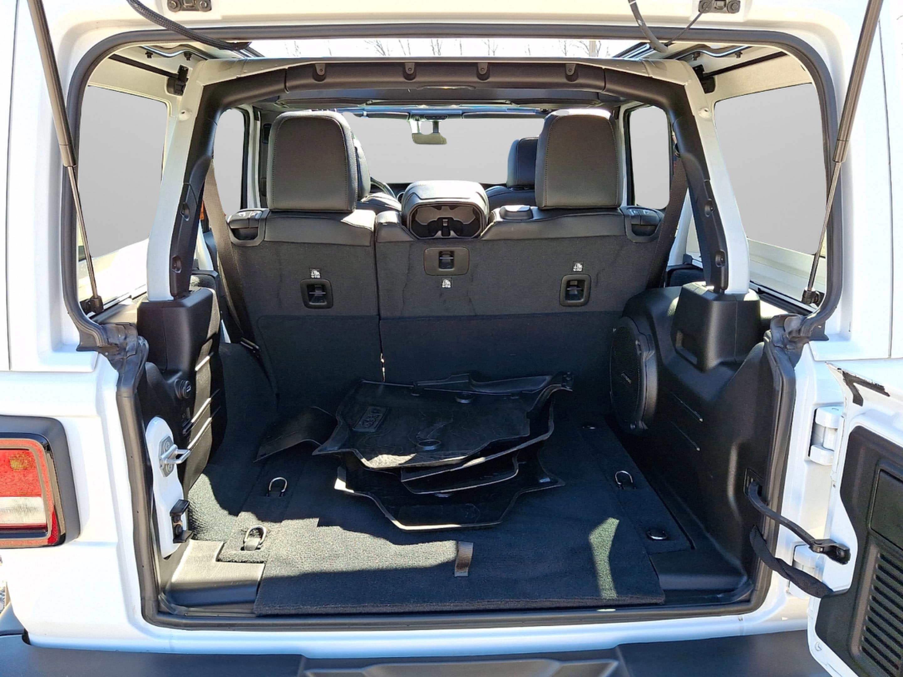 2022 Jeep Wrangler Unlimited Sahara 4x4