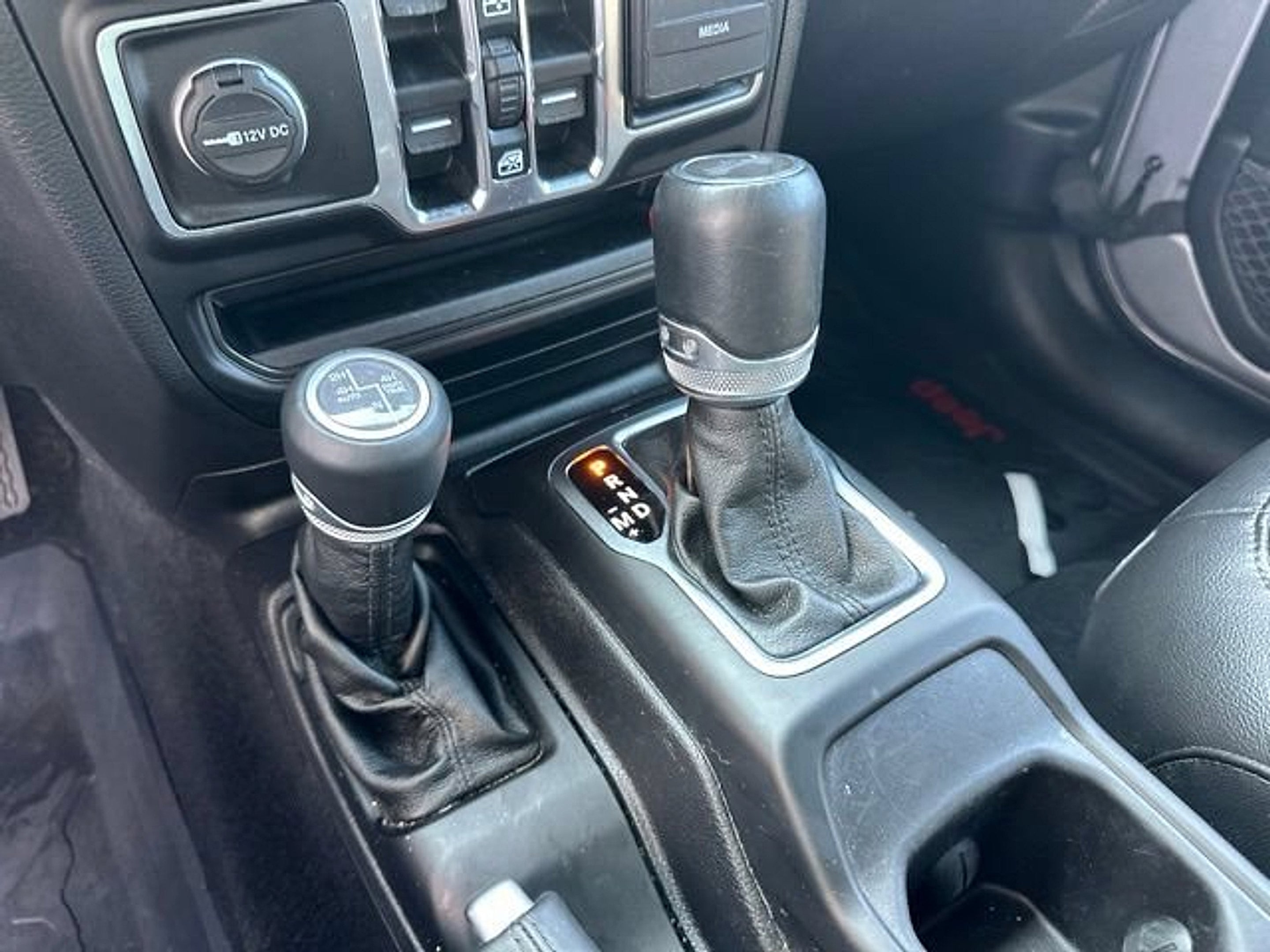 2021 Jeep Wrangler Unlimited Sahara Altitude 4x4