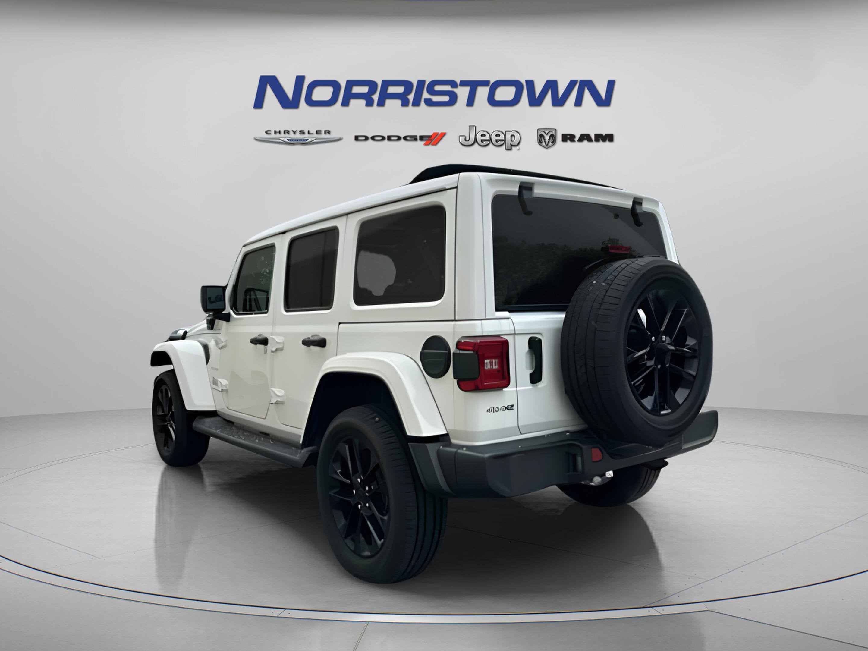 2023 Jeep Wrangler 4xe Sahara 4x4
