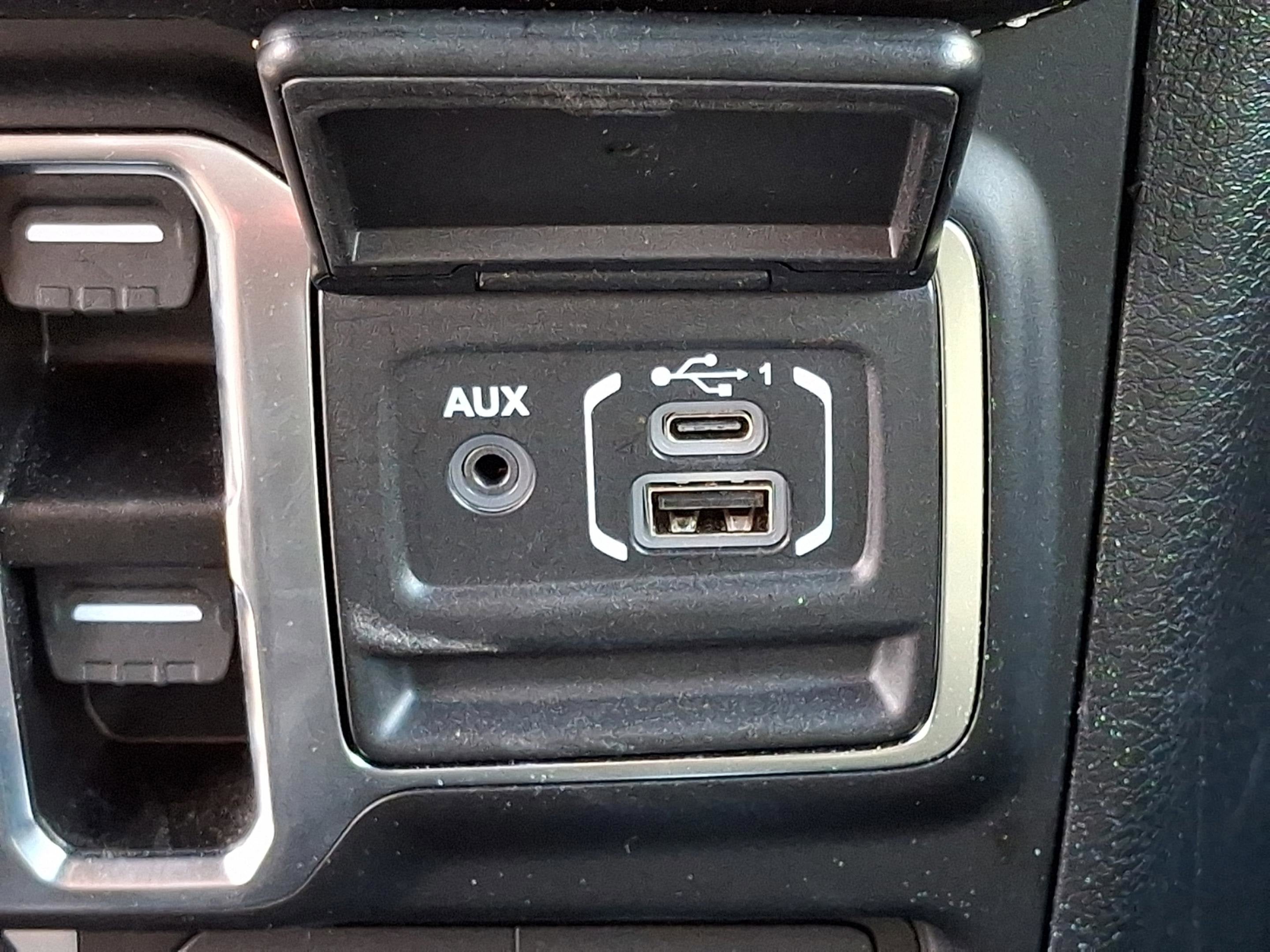 2024 Jeep Wrangler 4-Door Willys 4x4