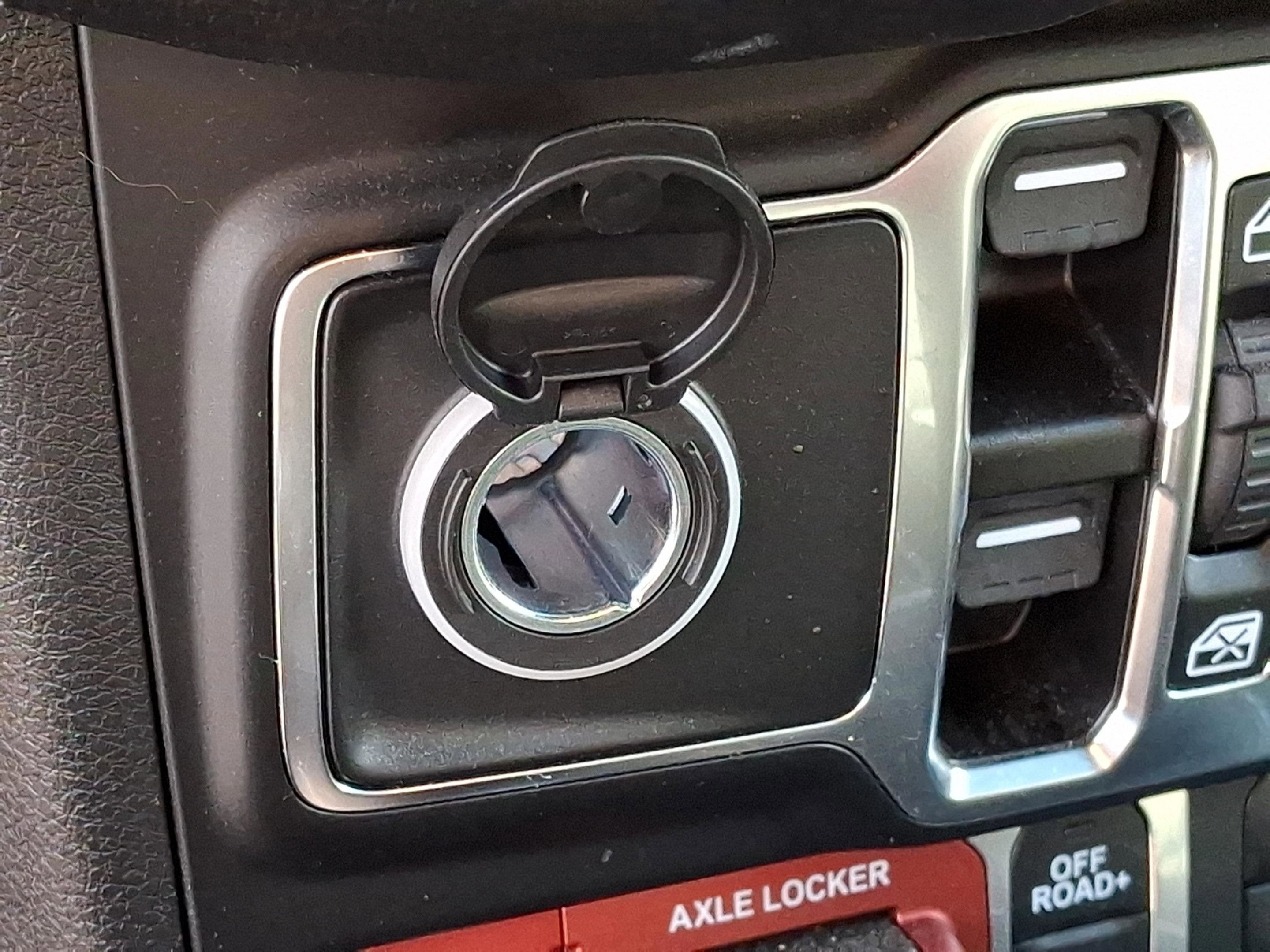 2024 Jeep Wrangler 4-Door Willys 4x4