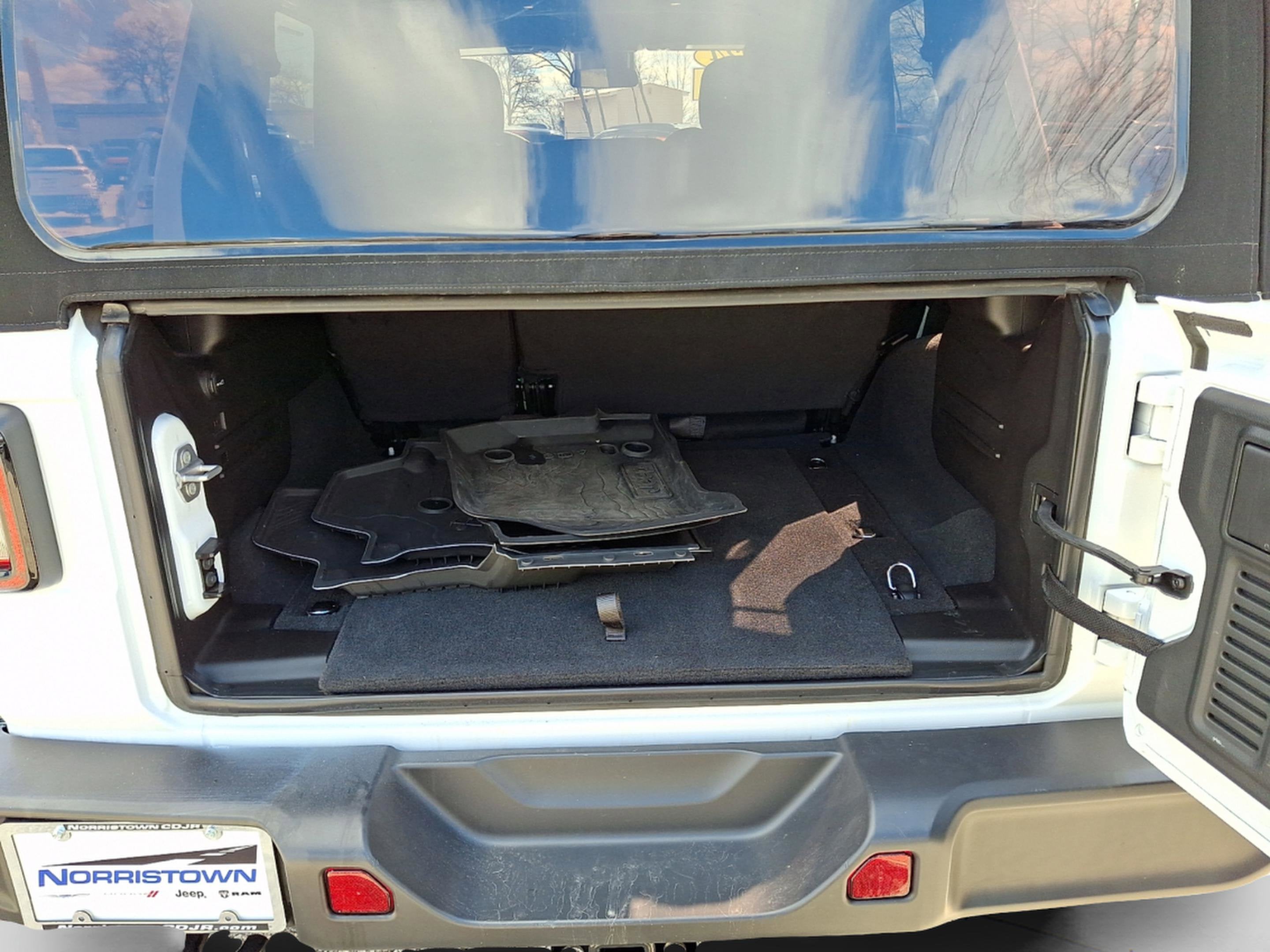 2024 Jeep Wrangler 4-Door Willys 4x4