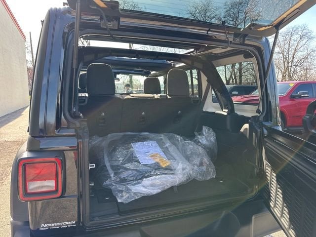 2025 Jeep Wrangler Sport S