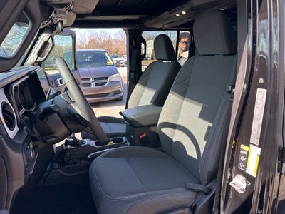 2025 Jeep Wrangler Sport S