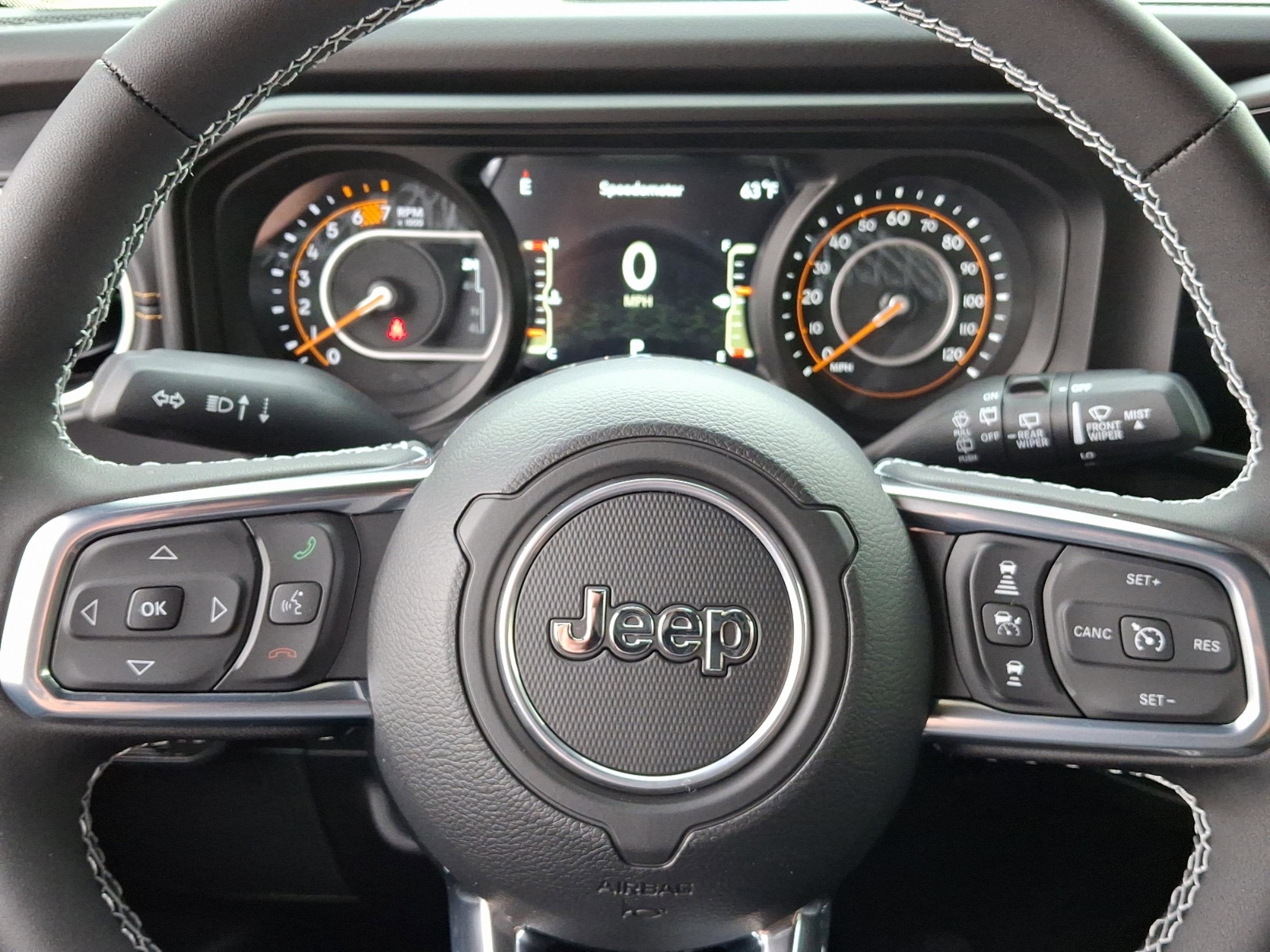 2025 Jeep Wrangler WRANGLER 4-DOOR SAHARA