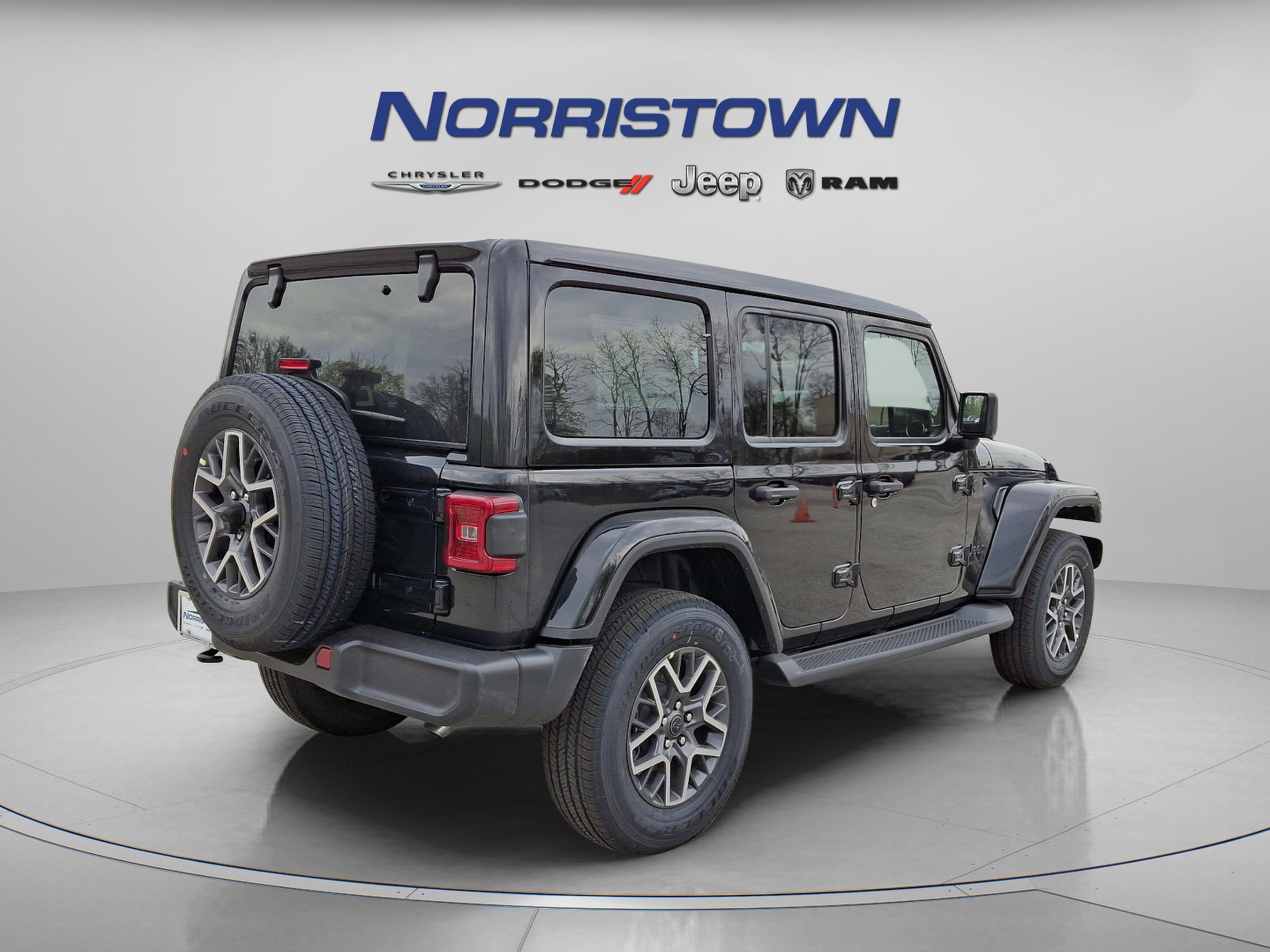 2025 Jeep Wrangler WRANGLER 4-DOOR SAHARA