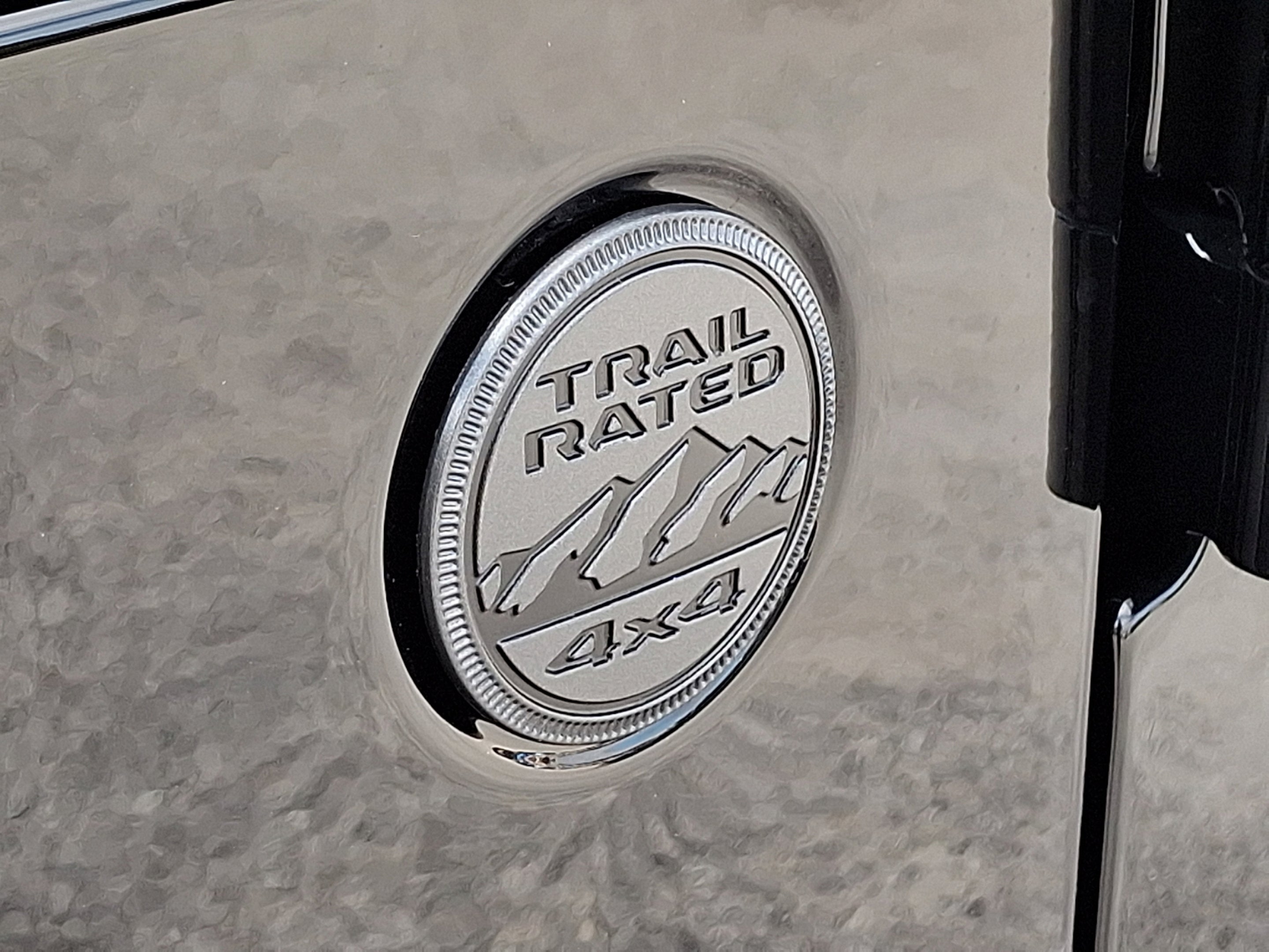 2027 Jeep Wrangler WRANGLER 4-DOOR SAHARA