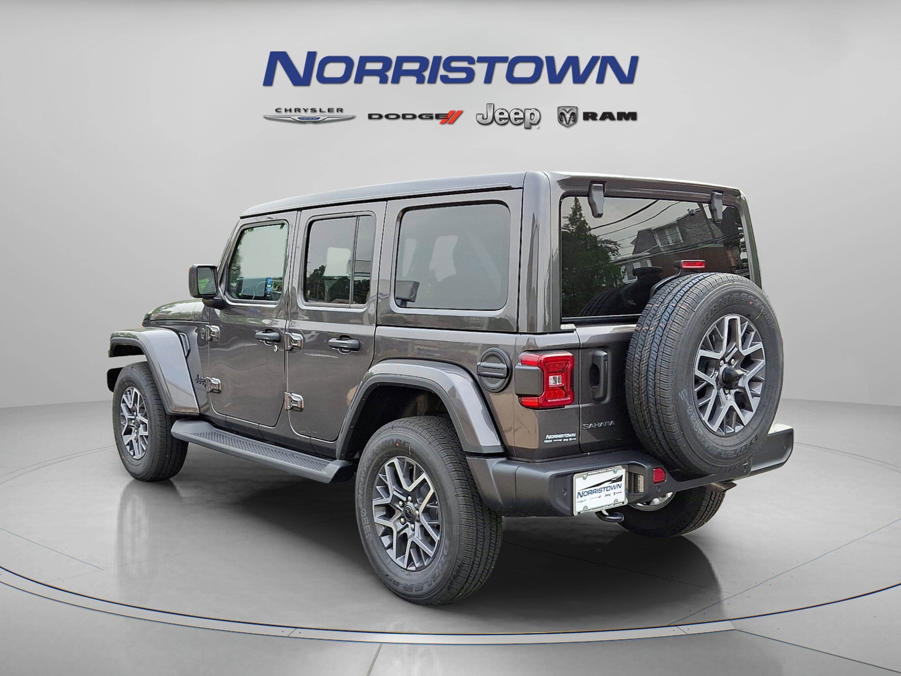 2025 Jeep Wrangler WRANGLER 4-DOOR SAHARA