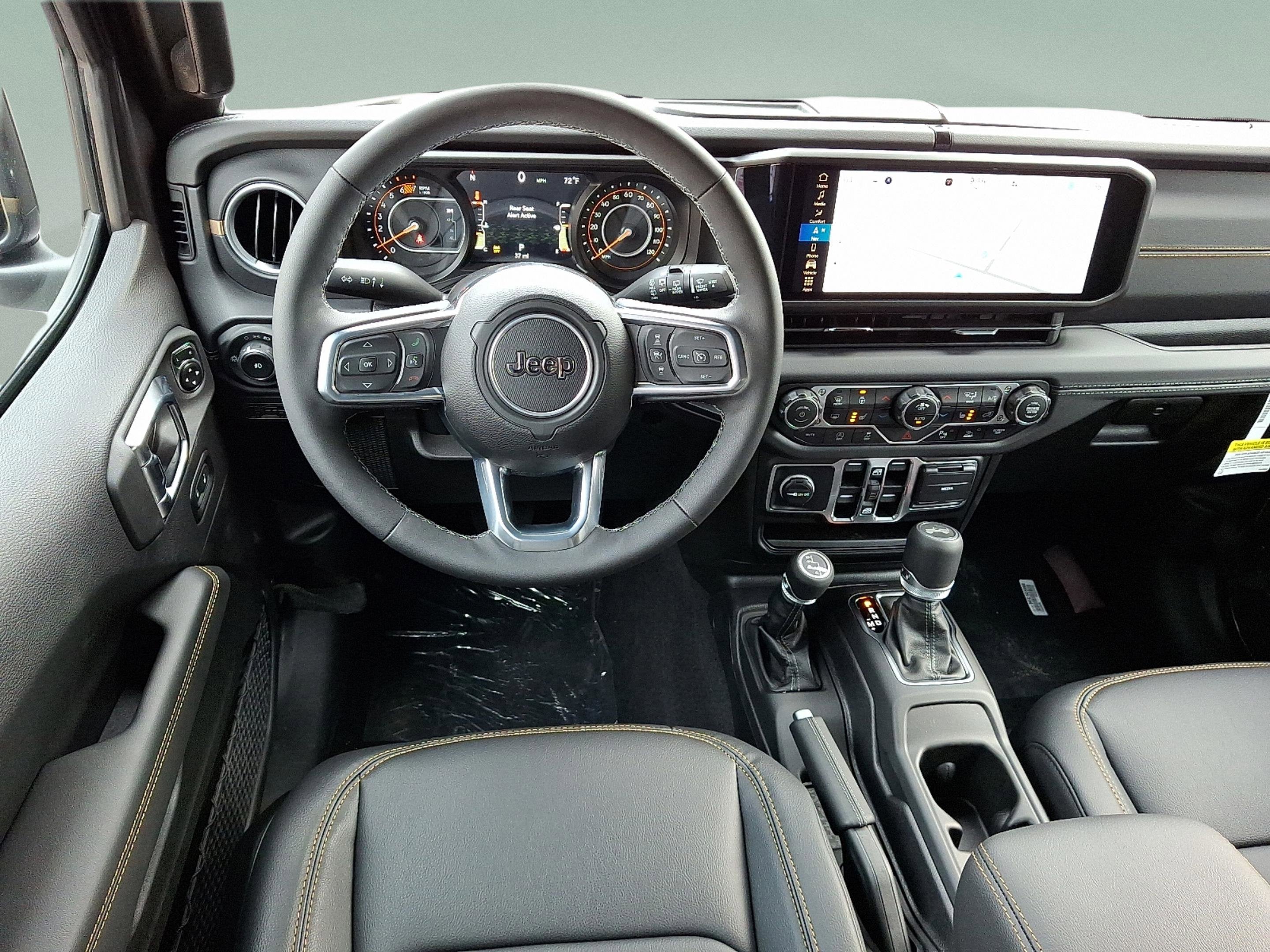 2025 Jeep Wrangler WRANGLER 4-DOOR SAHARA