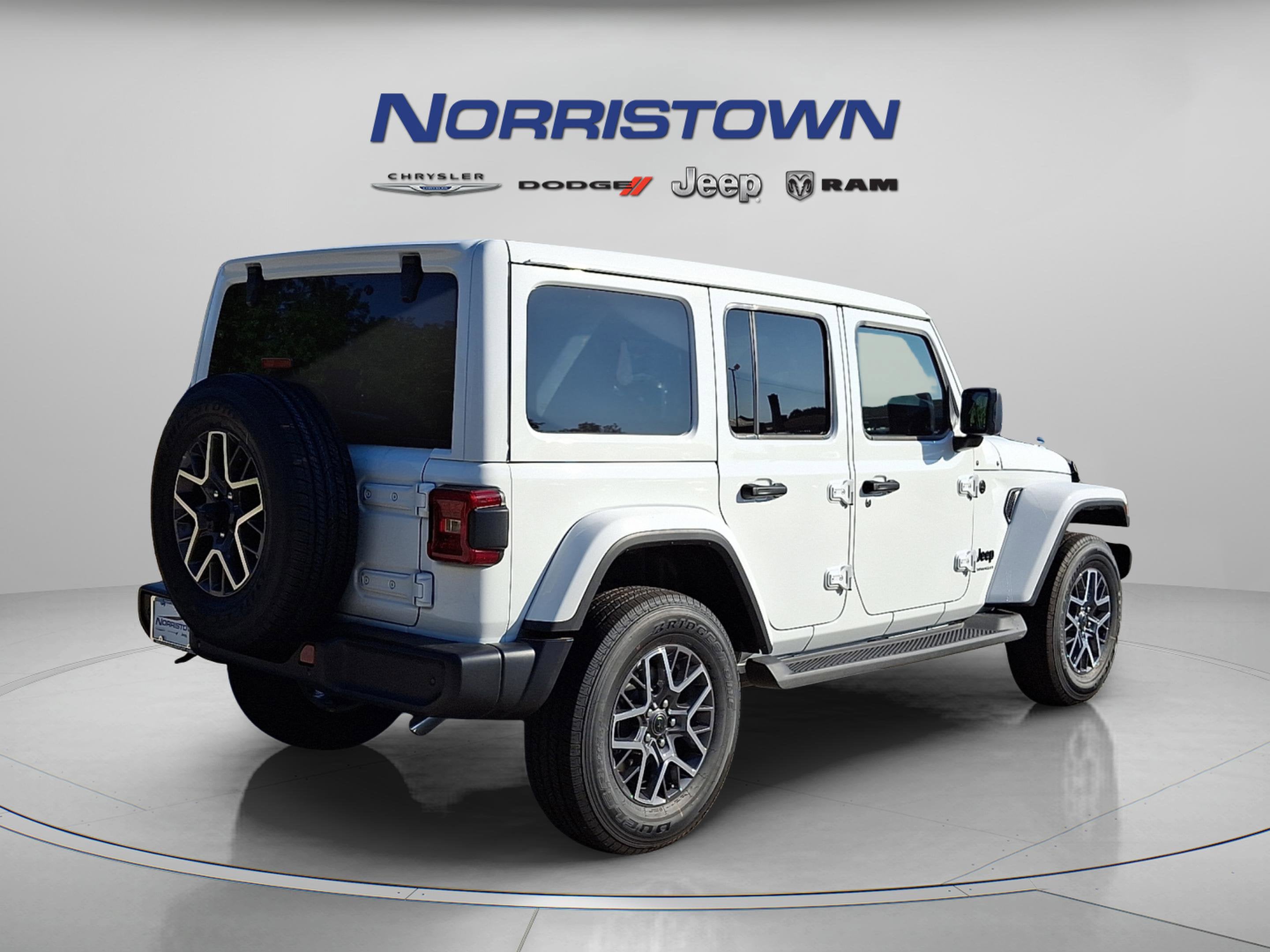 2025 Jeep Wrangler WRANGLER 4-DOOR SAHARA