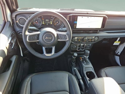 2025 Jeep Wrangler WRANGLER 4-DOOR SAHARA