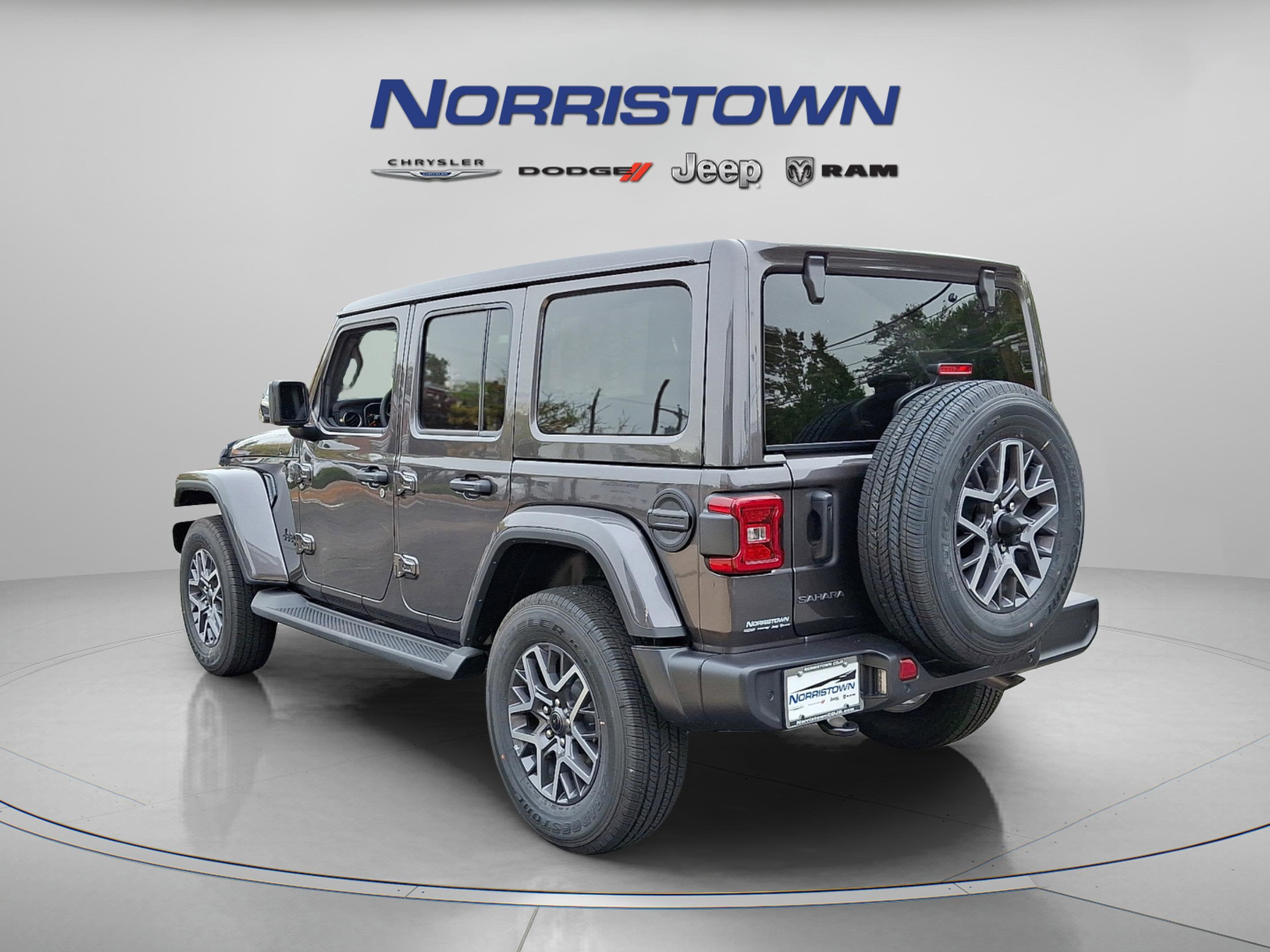 2025 Jeep Wrangler WRANGLER 4-DOOR SAHARA