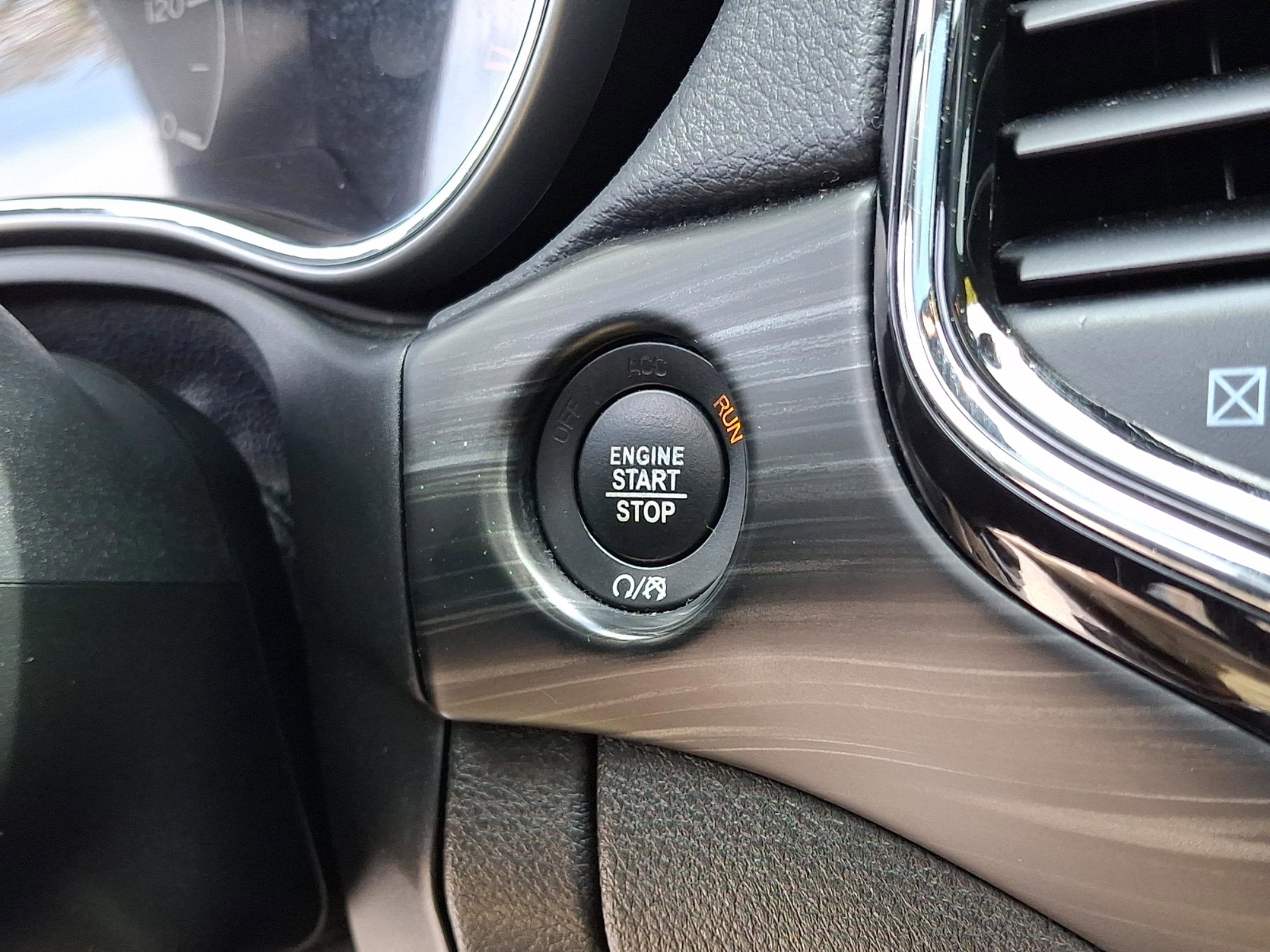2020 Jeep Grand Cherokee Altitude 4x4