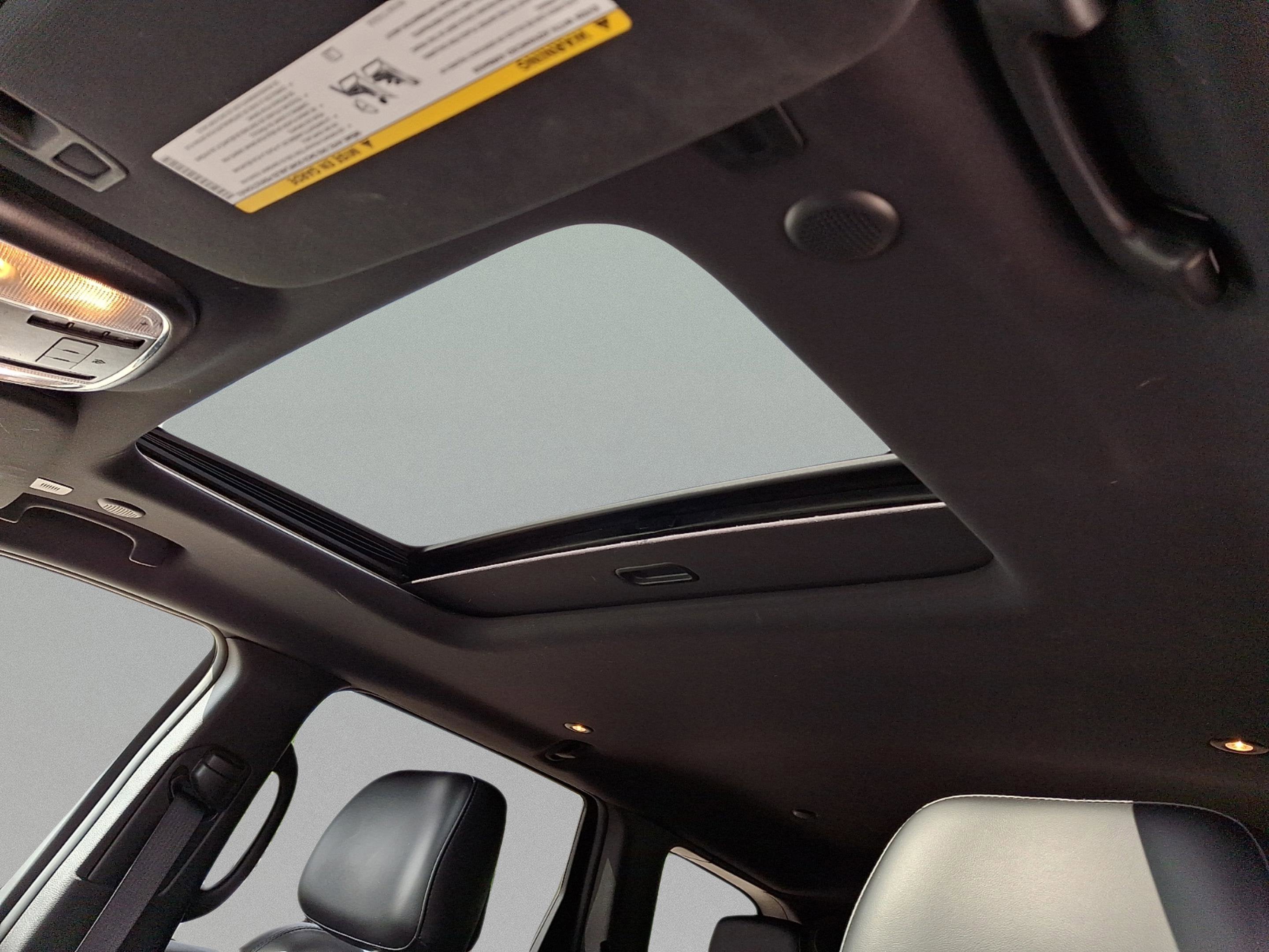 2021 Jeep Grand Cherokee Laredo X 4x4