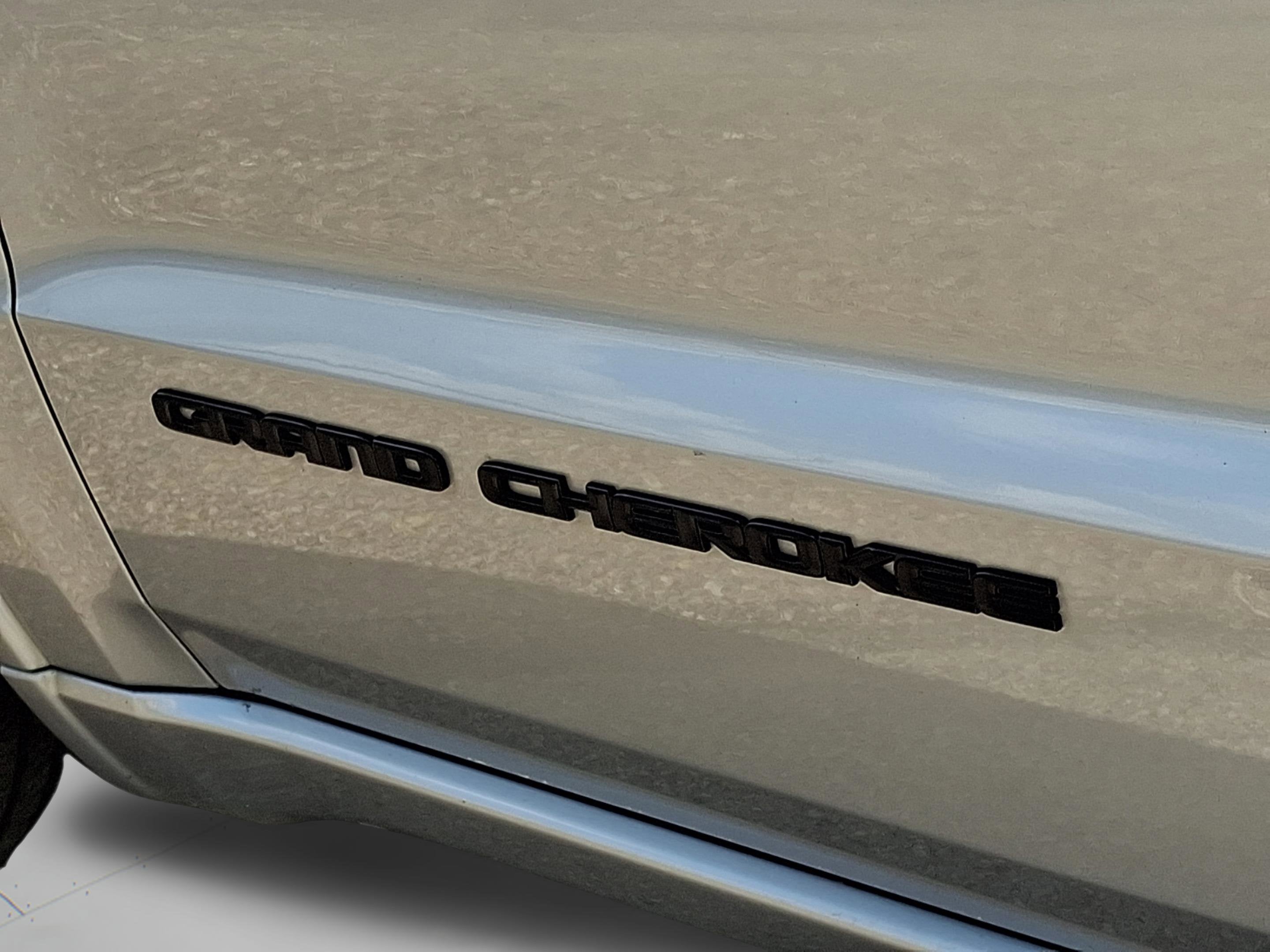 2021 Jeep Grand Cherokee Laredo X 4x4