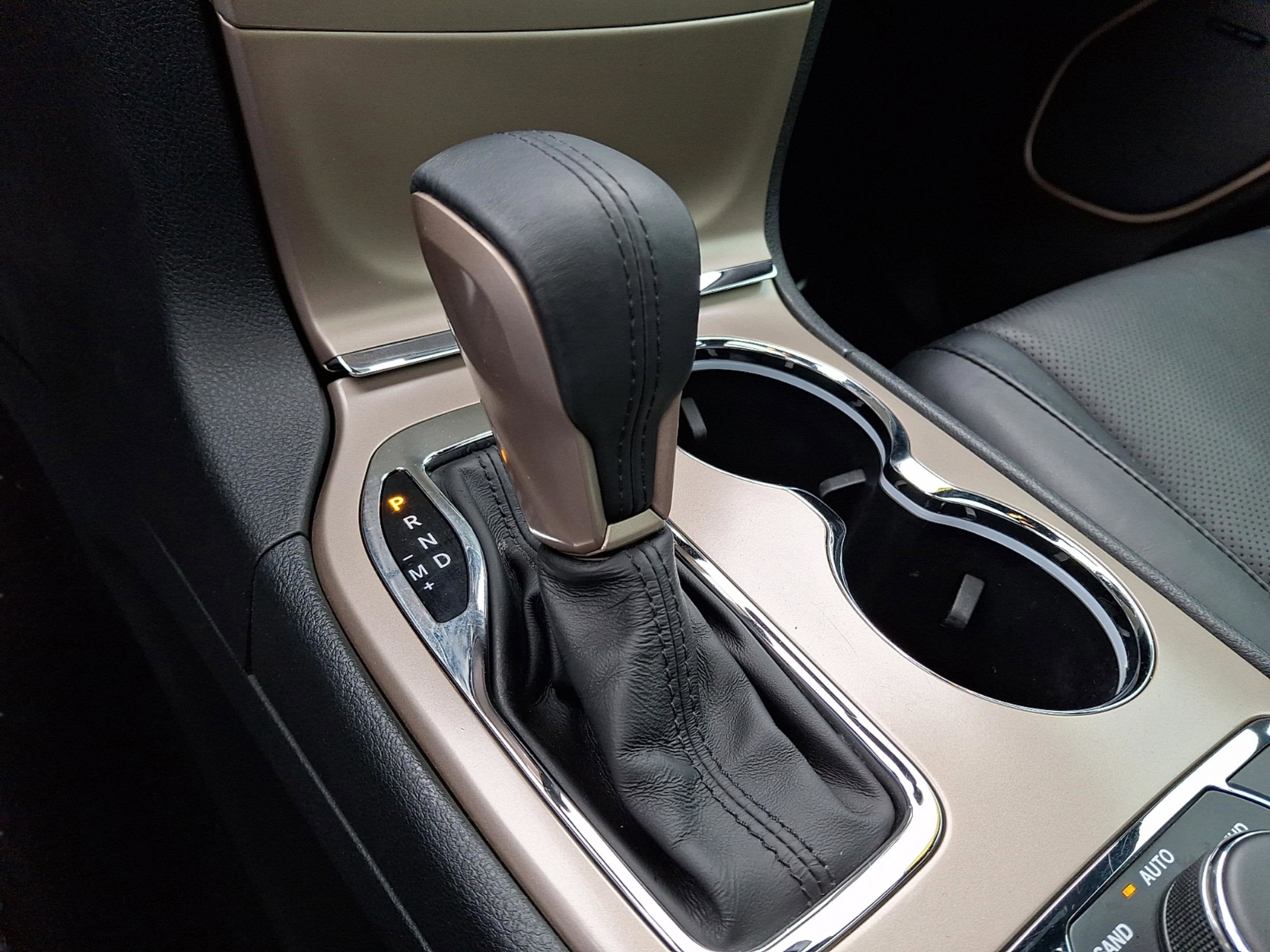 2016 Jeep Grand Cherokee Summit