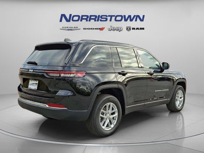 2025 Jeep Grand Cherokee GRAND CHEROKEE LAREDO X 4X4