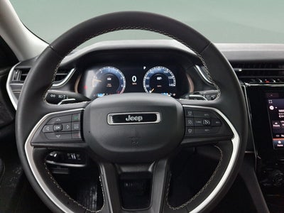 2023 Jeep Grand Cherokee Laredo 4x4
