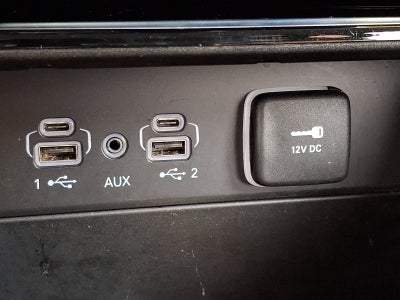 2023 Jeep Grand Cherokee Laredo 4x4